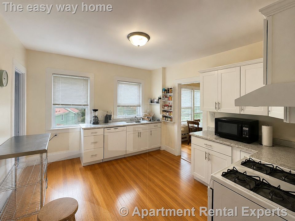 1st image of 97 Lexington Ave