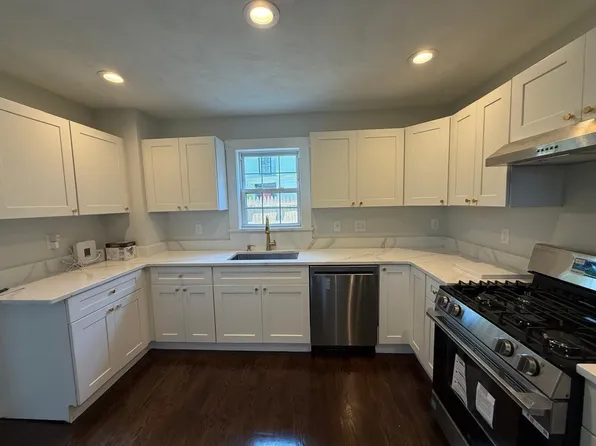 26 Sagamore St, Lynn, MA 01902