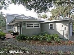 320 3rd St, Atlantic Beach, FL 32233