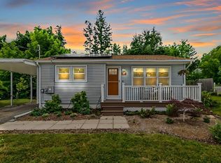 9 Jersey Dr, Worcester, MA 01606