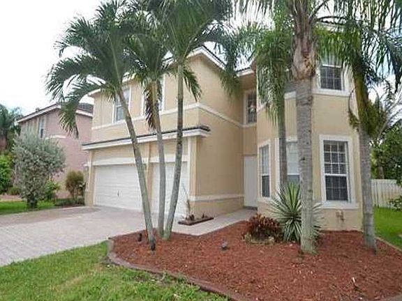 2nd image of 16181 SW 15th St