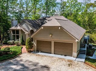 970 Wilton Creek Rd, Hartfield, VA 23071