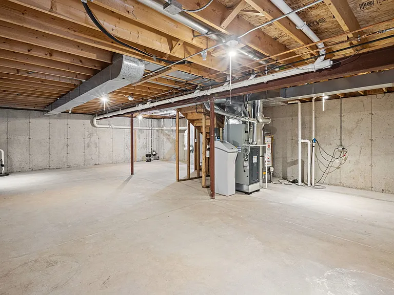 5117 Woodmere Ct — Photo 19