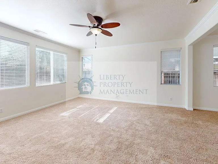 4242 Arthur Mace Dr — Photo 2