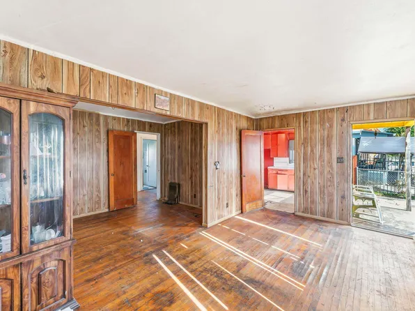 1257 104th Ave, Oakland, CA 94603