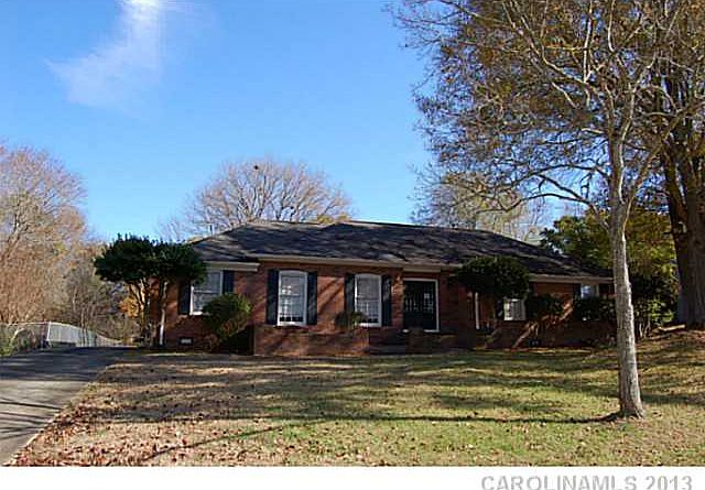 1st image of 6631 Brynwood Dr