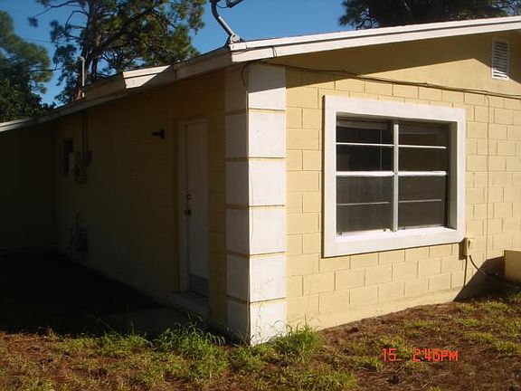 3rd image of 2710 Avenue G