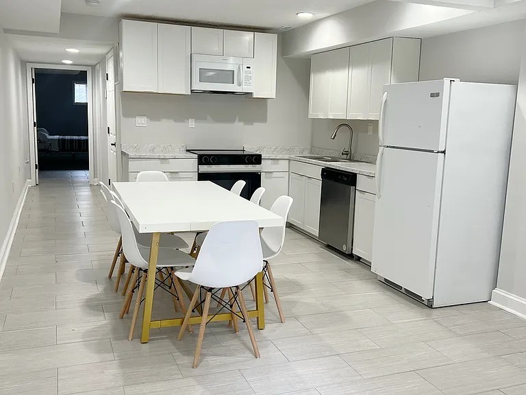 219 P St NW #BASEMENT — Photo 4
