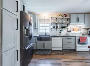 9 Shinnacock Trl, Shelton, CT 06484