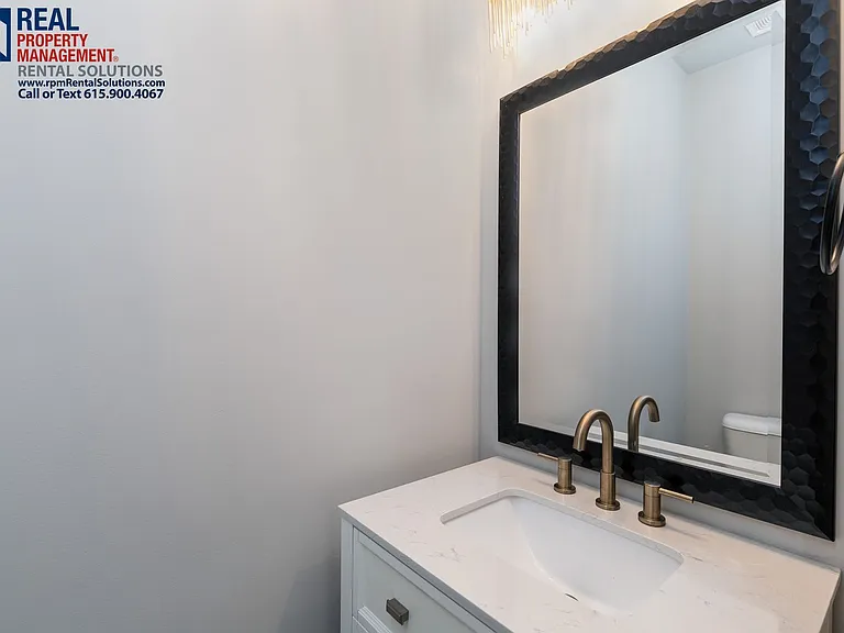 3527 Pershing Dr — Photo 26