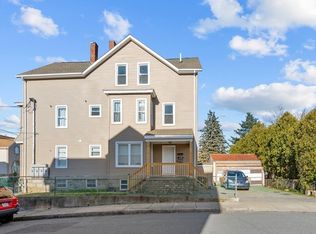 42 Mott St, Fall River, MA 02721