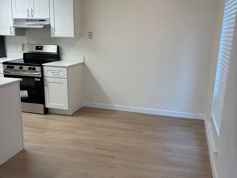 North Haven Apartments — Photo 18