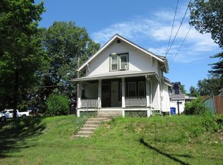 104 Rollins St, Springfield, MA 01109