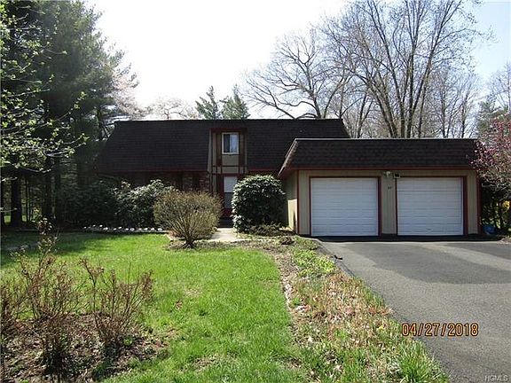 2nd image of 46 Tennyson Dr