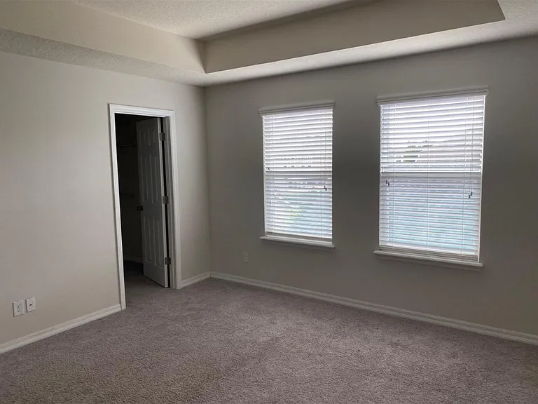 8410 Iron Mountain Trl — Photo 16