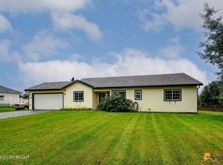 11604 E Annie Ln, Palmer, AK 99645