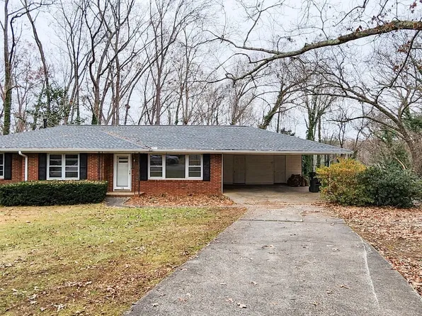 308 Clearview Dr, Toccoa, GA 30577