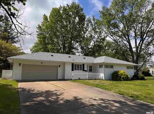 731 Madelyn Ave, Macomb, IL 61455