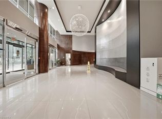 231 Fort York Blvd #2502, Toronto, ON M5V 1B2