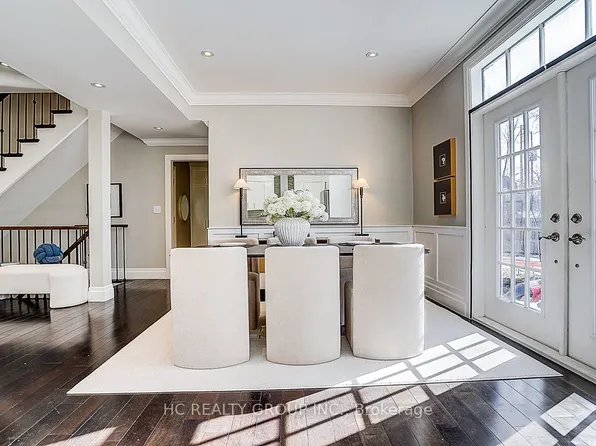 8 Beech St, Markham, ON L3P 2A2