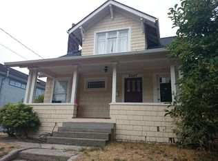 6247 Palatine Ave N, Seattle, WA 98103