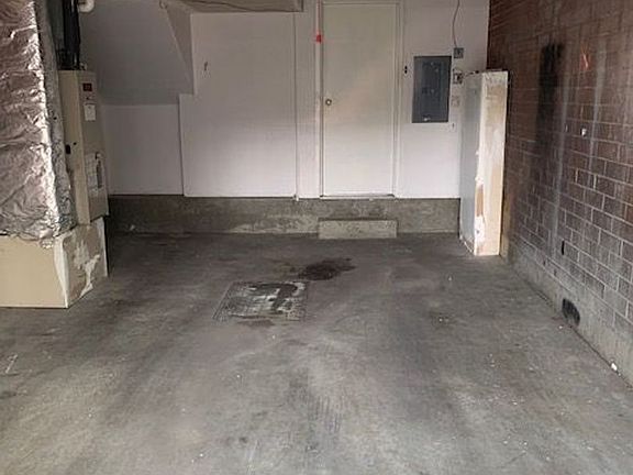 5th image of 5513 N Driscoll Blvd #5