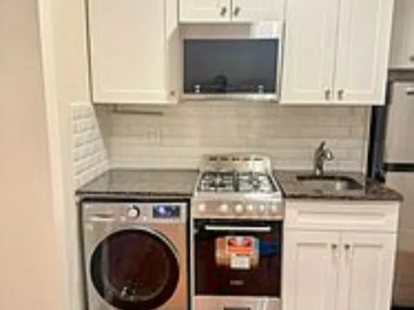 142 East 33rd Street image 1 of 13