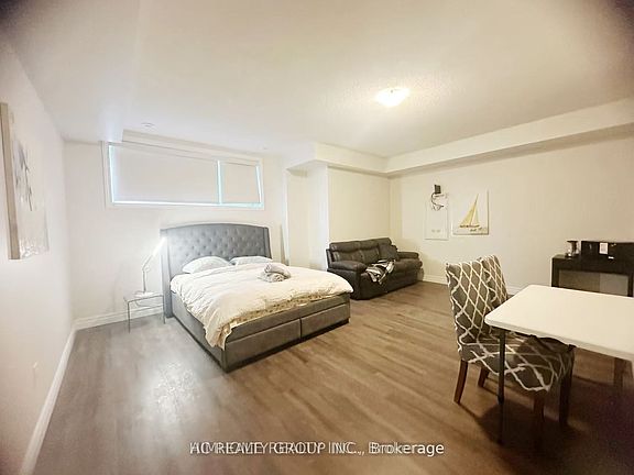 3rd image of 181 Parktree Dr #21