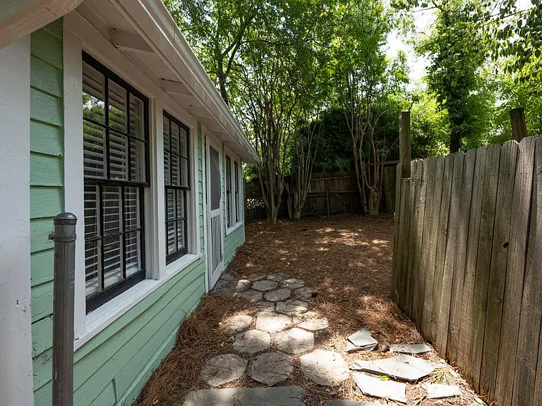 208 Leftwich St #COTTAGE — Photo 17