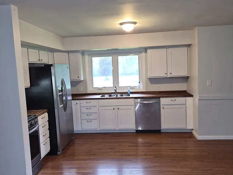 791 Transit Rd — Photo 5