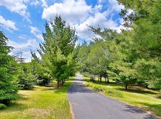 23745 Mackenzie St, Linwood, MN 55079