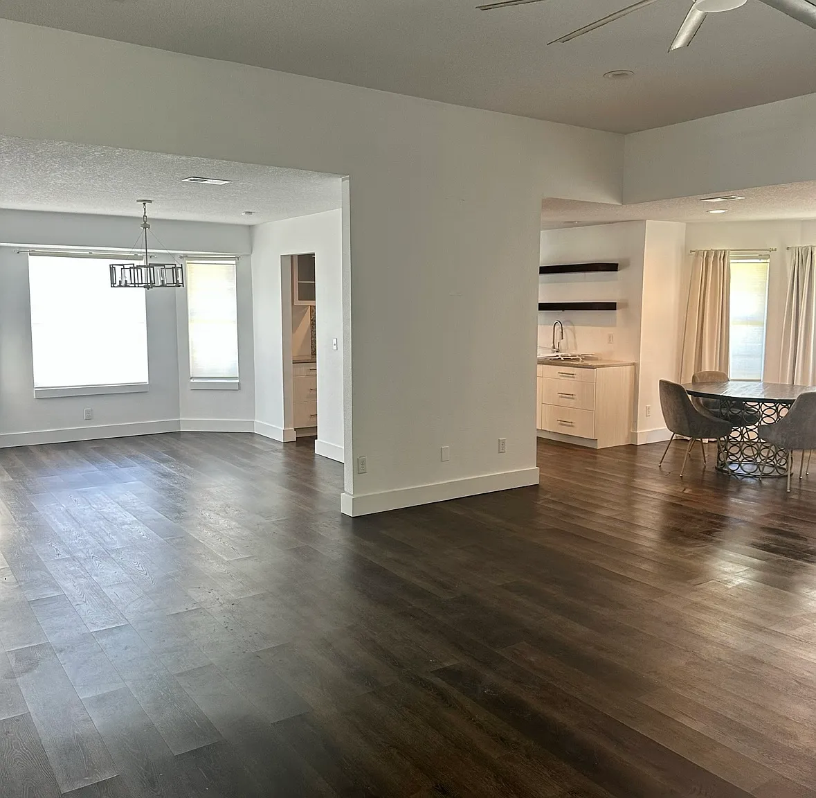 4 bed, 2187 sqft, $2,600 — Photo 3