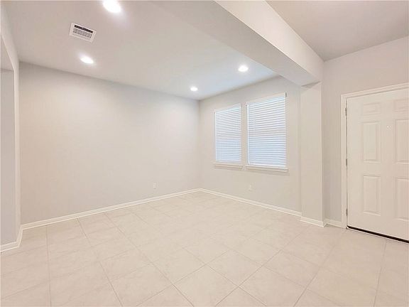 4th image of 2549 Pecan Island Dr