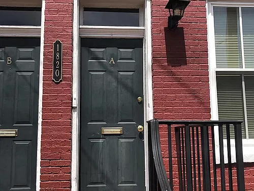 1820 W Cary St Photo 1