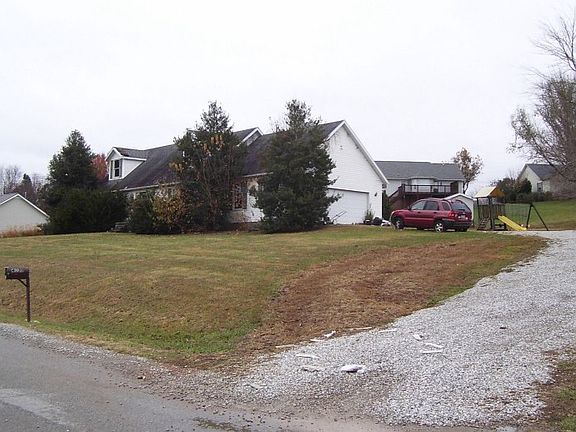 2nd image of 4021 Elwin Dr
