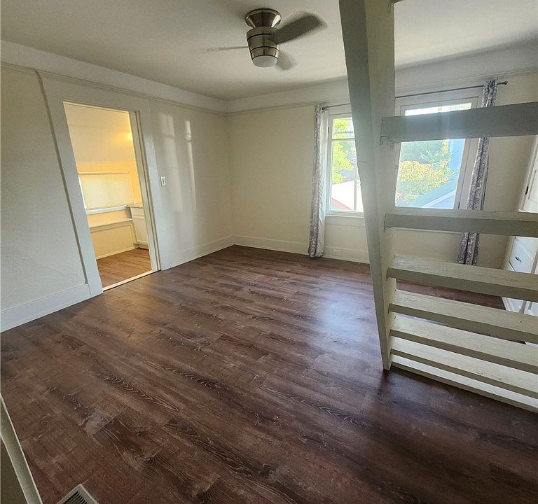 1st image of 3857 Pine St #3857