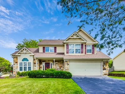 200 Churchill Ln, Aurora, IL, 60504