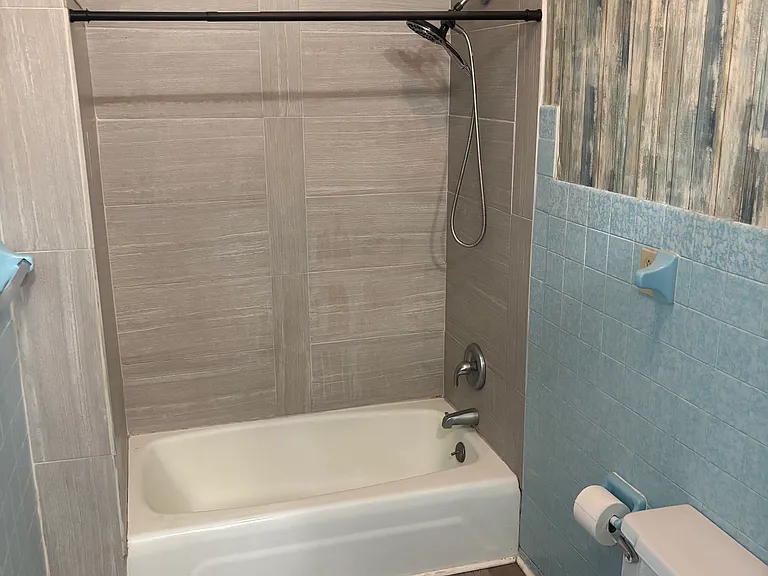 11 N Genesee St #1 — Photo 9
