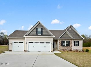 27 Wendywood Dr, Angier, NC 27501