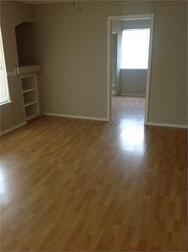 4th image of 2062 Gordon Verner Cir