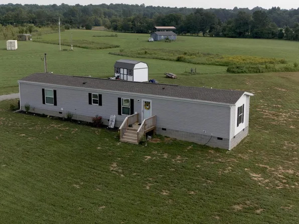 660 Murray Ln, Hudson, KY 40145