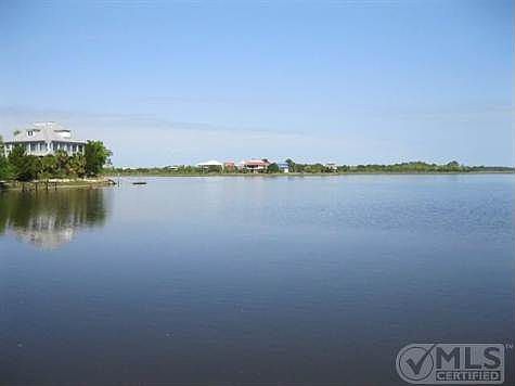 3rd image of 79 W Point Dr