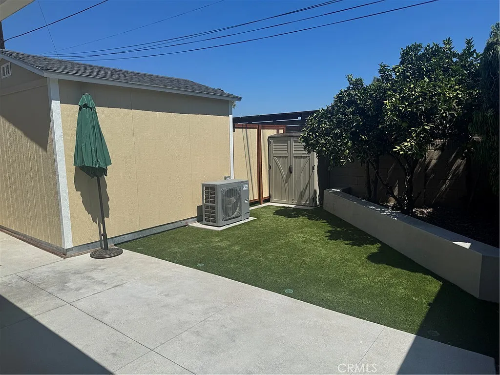 1 bed, 499 sqft, $2,750 — Photo 3