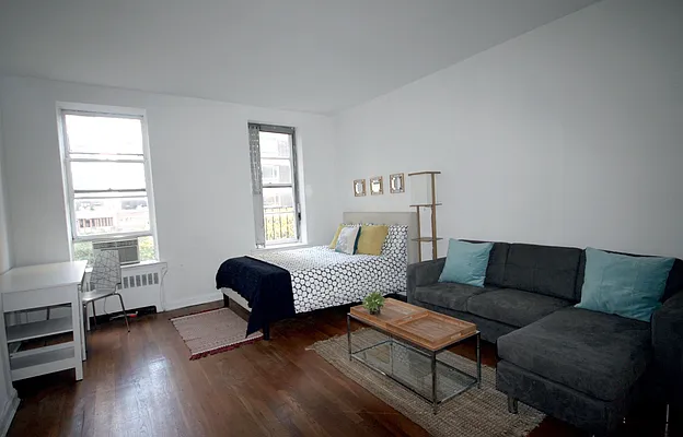 Rented by MetroNest | media 22