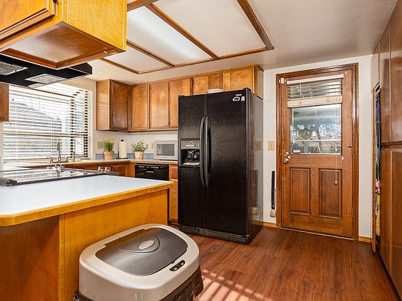 4th image of 3063 Nettie Way