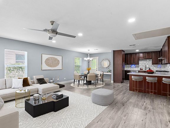 2nd image of 3853 Rosedale St