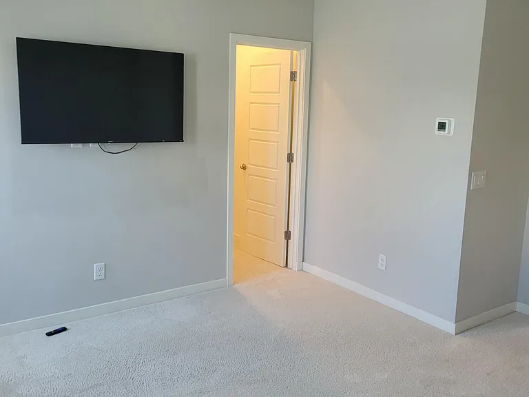 8234 N 22nd Dr — Photo 22
