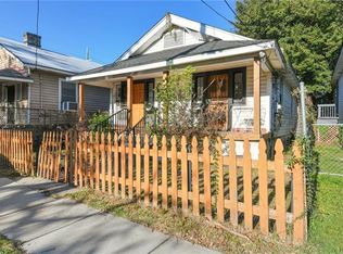 9029 Hickory St, New Orleans, LA 70118