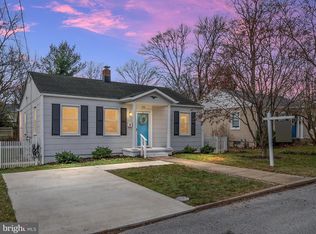 150 Sanford Ave, Catonsville, MD 21228