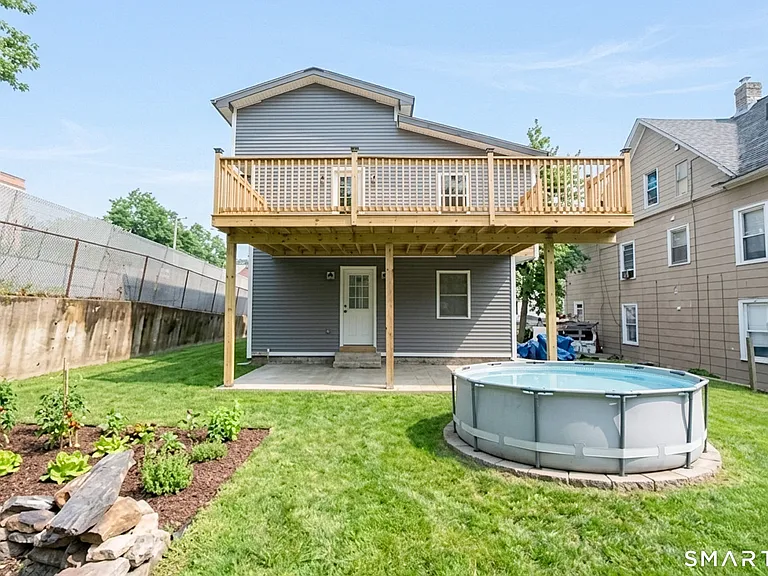 73 Branch St — Photo 12